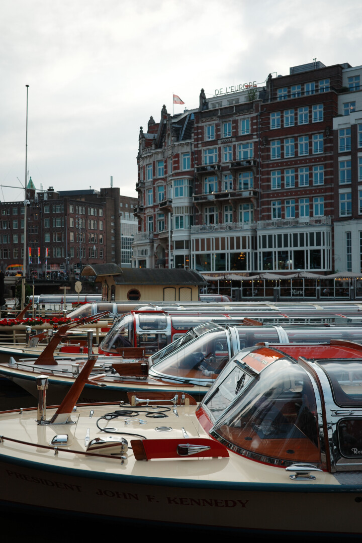 Photograph from the eu23 series by Kaz Lewis