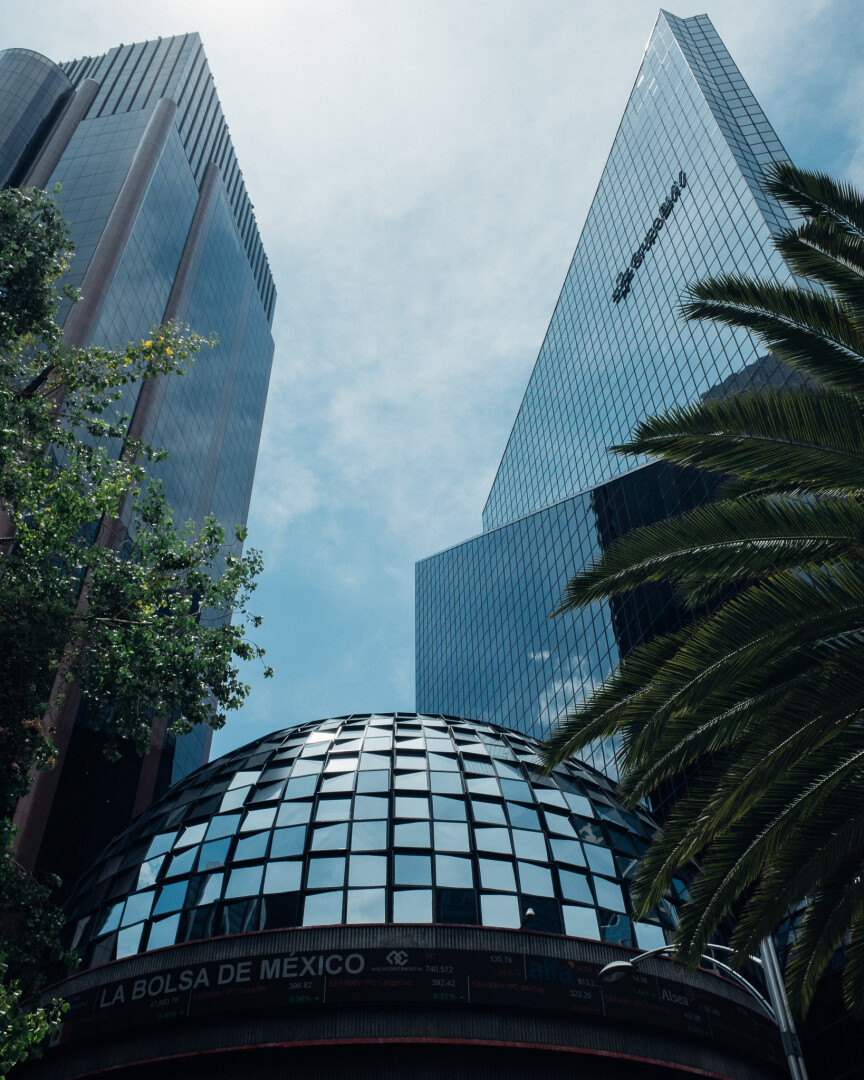 Photograph from the cdmx22 series by Kaz Lewis